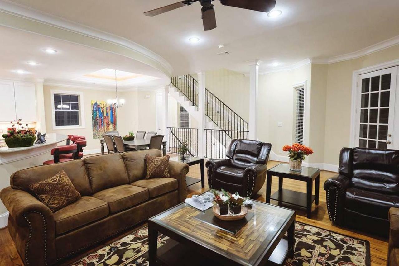 Downtown Museum District, Zoo, Parks, Nightlife! - Detering Apartment Houston Exterior photo