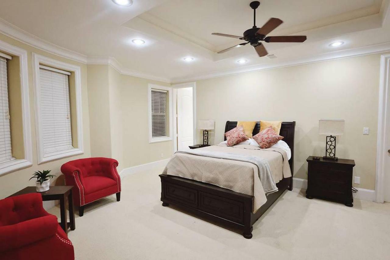 Downtown Museum District, Zoo, Parks, Nightlife! - Detering Apartment Houston Exterior photo