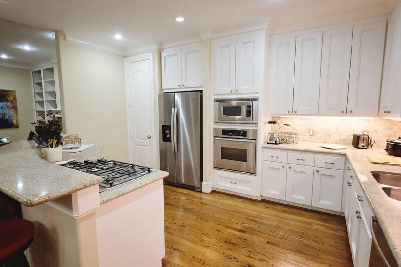 Downtown Museum District, Zoo, Parks, Nightlife! - Detering Apartment Houston Exterior photo